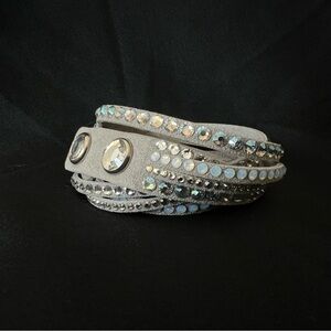 NWT Swarovski slake crystal bracelet in gray